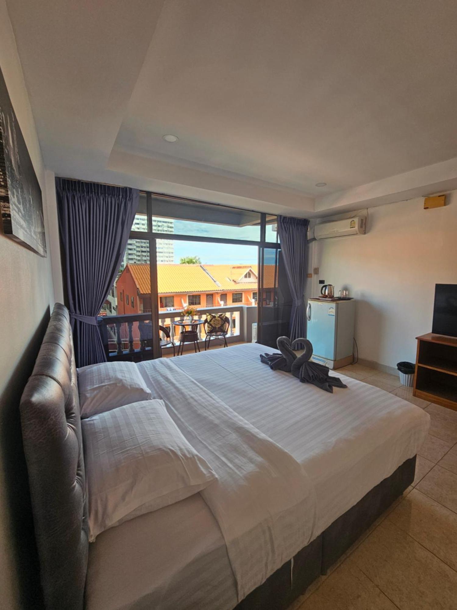 Candy Beach Seaview Jomtien Kültér fotó