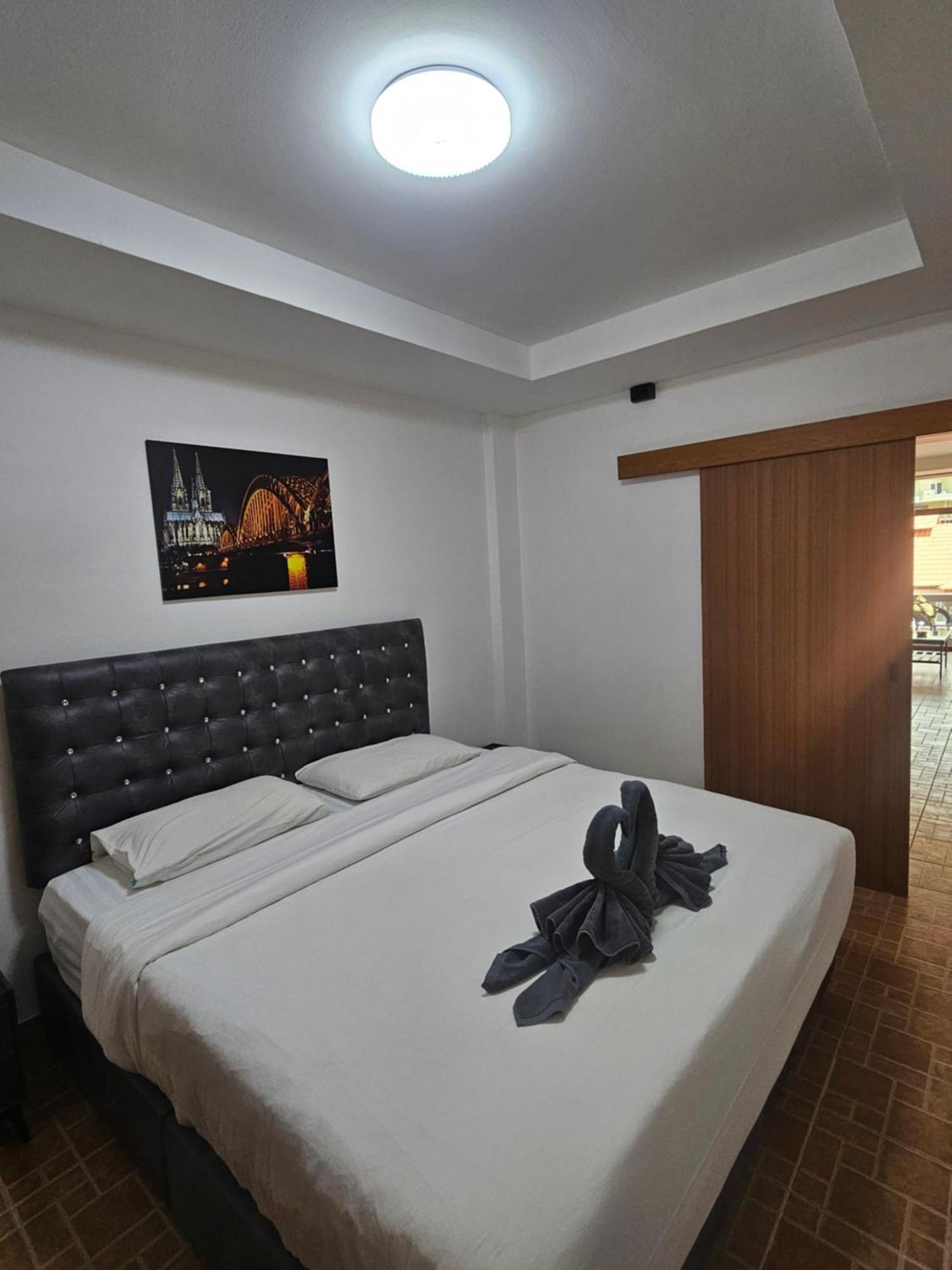 Candy Beach Seaview Jomtien Kültér fotó